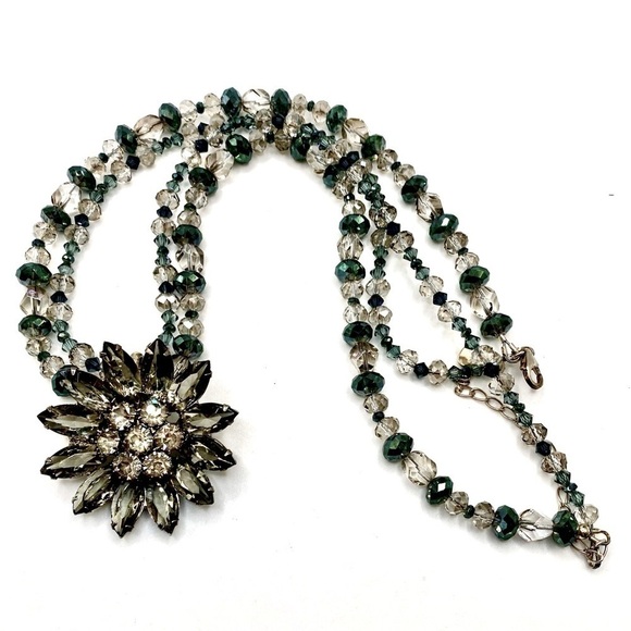 WEISS Vintage 1950s MCM Rhinestone Floral Pin with Crystal Green Necklace - Picture 1 of 12